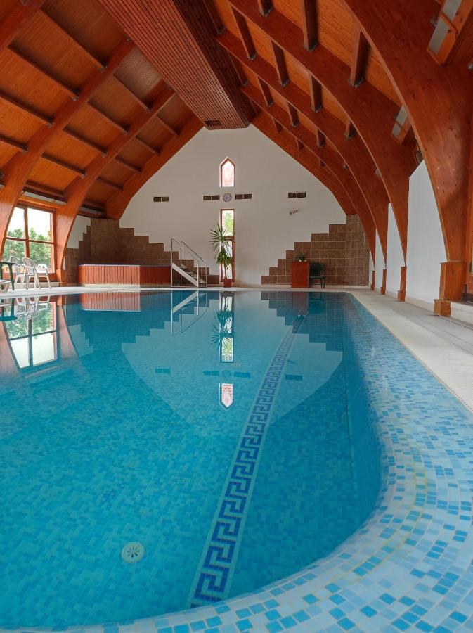 Agnes Hotel Heviz Bagian luar foto